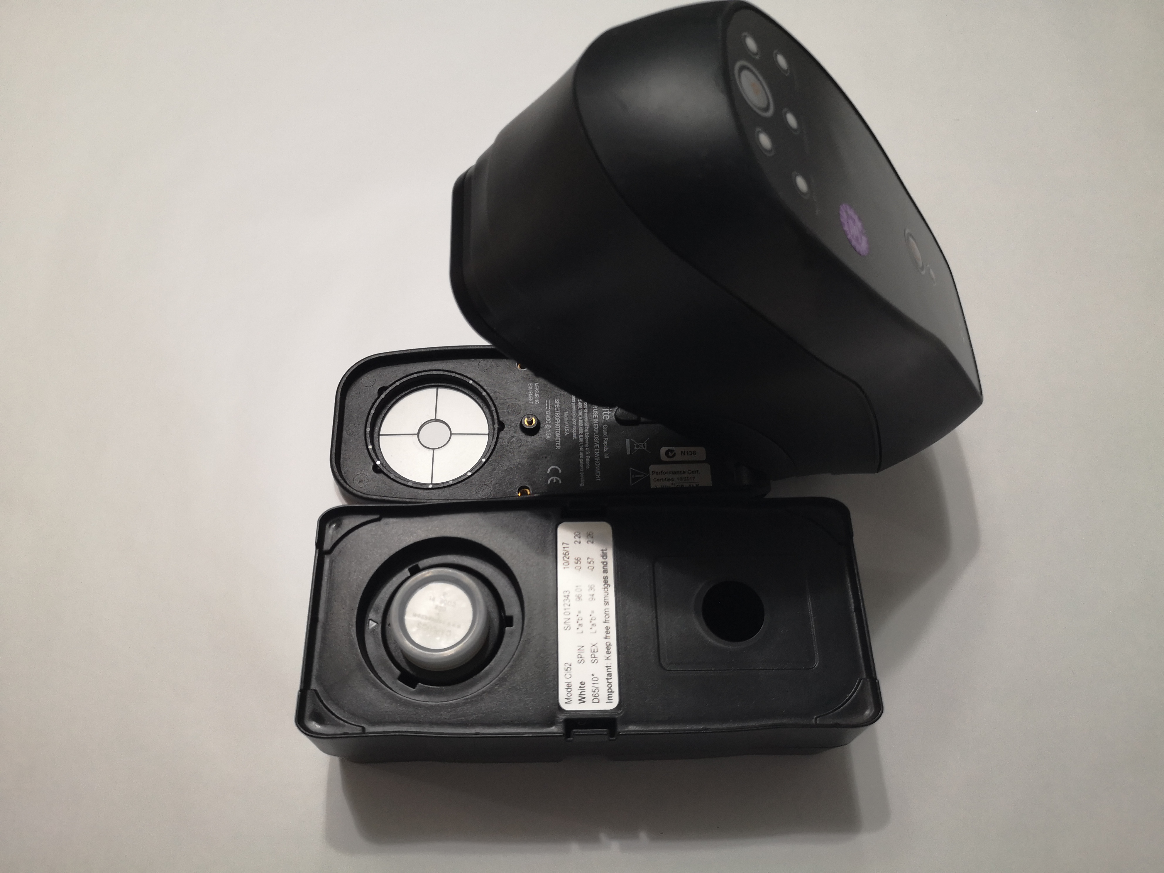 Spektrofotometr sferyczny X-Rite Ci52